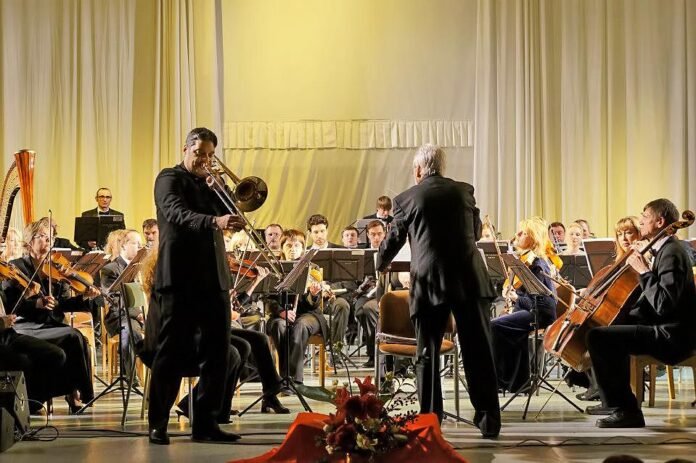Maestro Ángelo Pagliuca y de su hijo el Profesor Domingo Pagliuca Bedetti