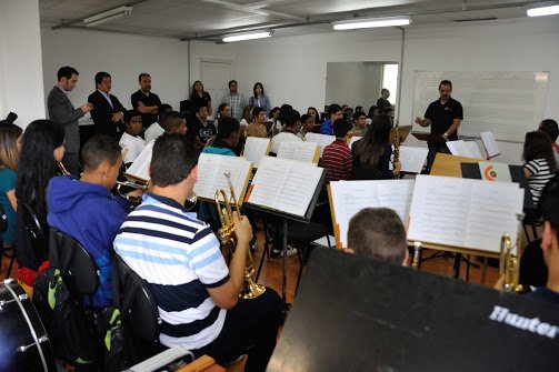 Una de las orquestas juveniles que integran el Programa Guri de Sao Paulo. Foto: FundaMusical Bolívar 2013