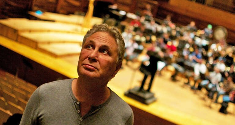 John Corigliano en el Centro de Acción Social