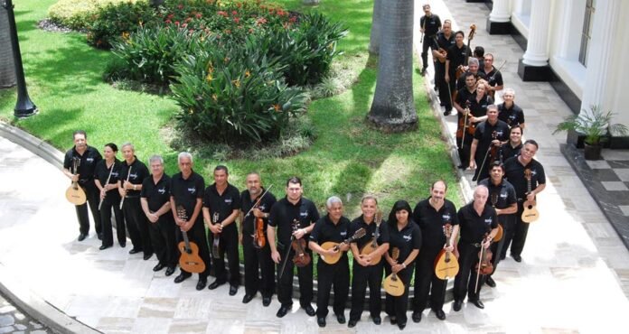 La Orquesta Típica Nacional La Orquesta Típica Nacional