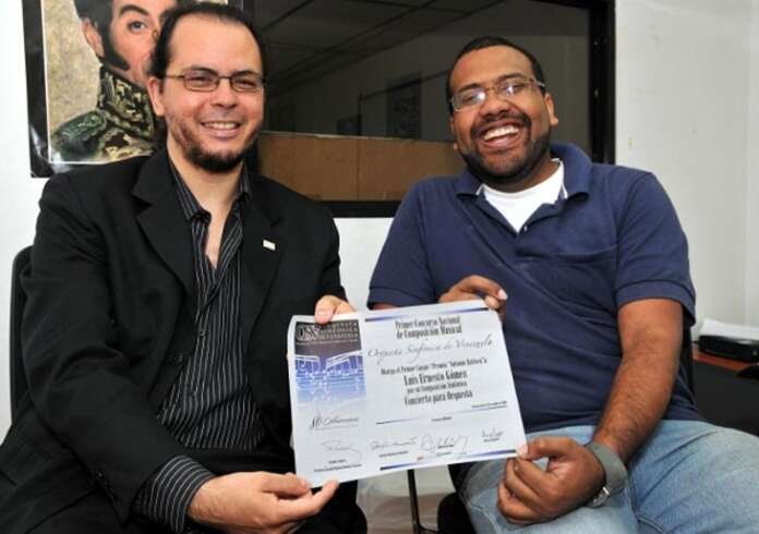 Foto Ganadores del concurso de composicion OSV 2011 (Correo del Orinoco) Luis Ernesto Gomez y Samuel Navarro Foto Ganadores del concurso de composicion OSV 2011 (Correo del Orinoco) Luis Ernesto Gomez y Samuel Navarro