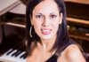 Una nueva pianista egresa de la Escuela de Música “Lino Gallardo” María Eugenia Vásquez Foto: © José David Vásquez