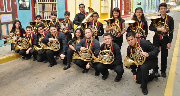 Ensambles de metales zulianos