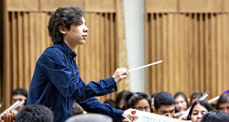 Enluis Manuel Montes invitado al podio de la Orquesta Sinfónica de Lara