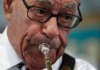 La leyenda del jazz estadounidense Lionel Ferbos fallece a los 103 años Lionel Ferbos