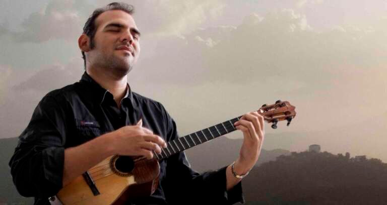 Jorge Glem: Un cuatro sentido y universal en el Teatro de Chacao
