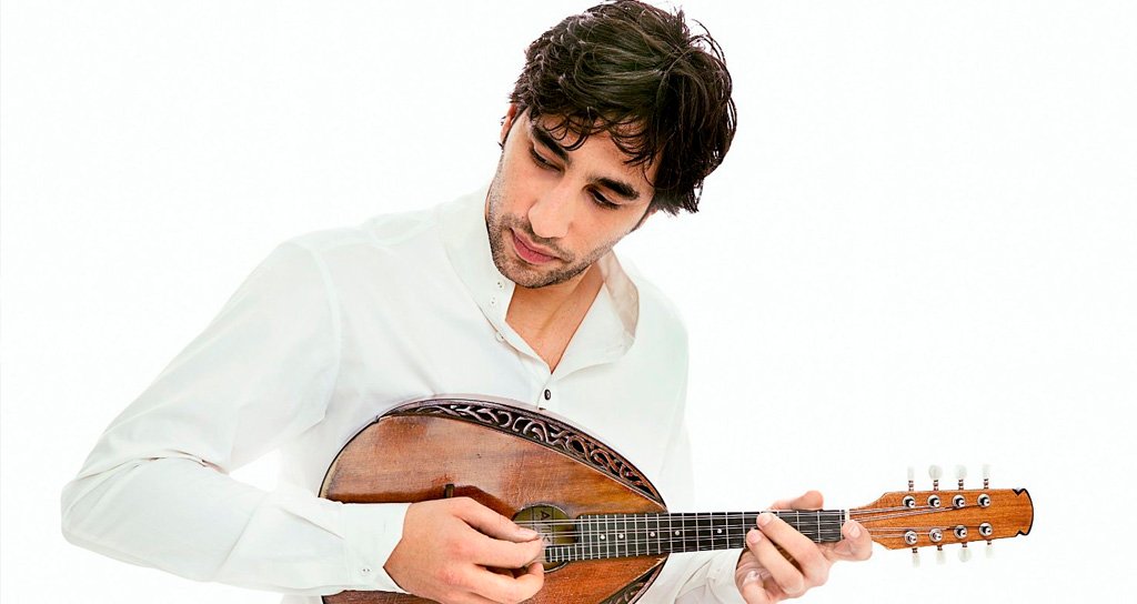 Avi Avital: “La música es un solo lenguaje, los géneros son dialectos” Avi Avital