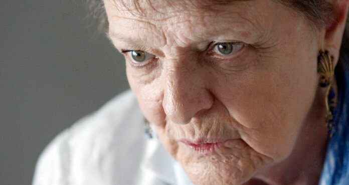 Helga Schmidt