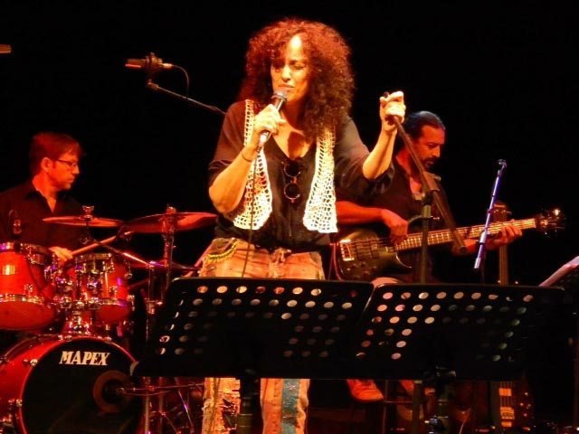 Rock & Blues en la Cresta de la Ola Biella Da Costa