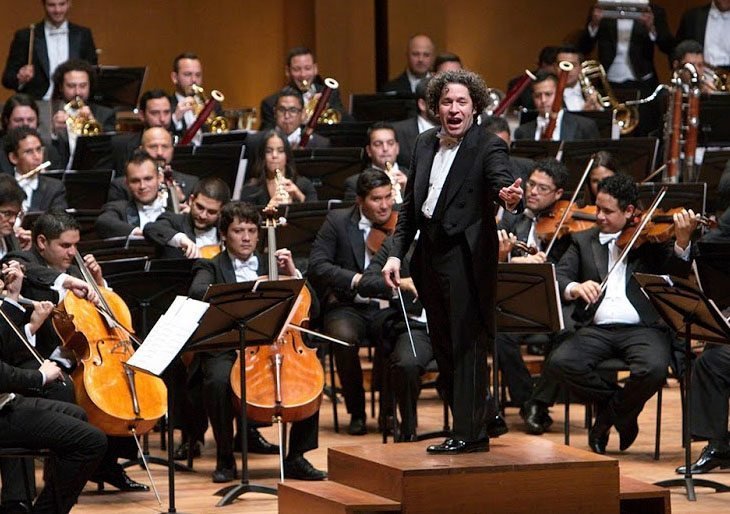 Bogotá volvió a celebrar el talento y la versatilidad de Dudamel y la OSSBV