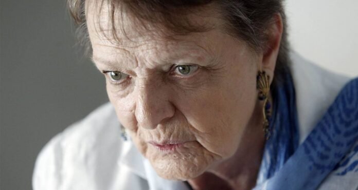 Helga Schmidt