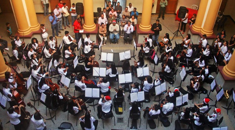 La Sinfónica de Aragua presenta “La OSA Canta”