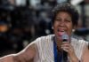 La cantante de jazz y gospel Aretha Franklin anunció que se retira de los escenarios