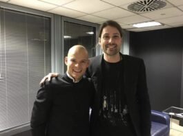 Video | Dietrich Paredes dirige a David Garrett en Turquía