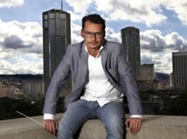 Ron Davis Alvarez dirige concierto de ACNUR por el Día Mundial de los Refugiados Ron Davis Álvarez