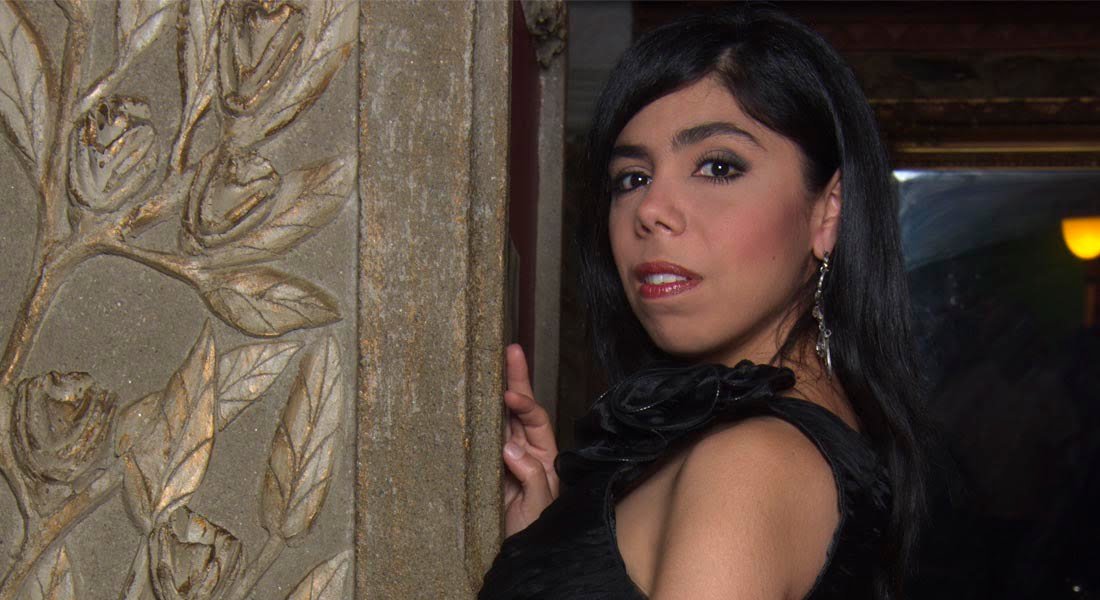Soprano Betzabeth Talavera estrena su performance  “Les Chemins de l’amour” Betzabeth Talavera