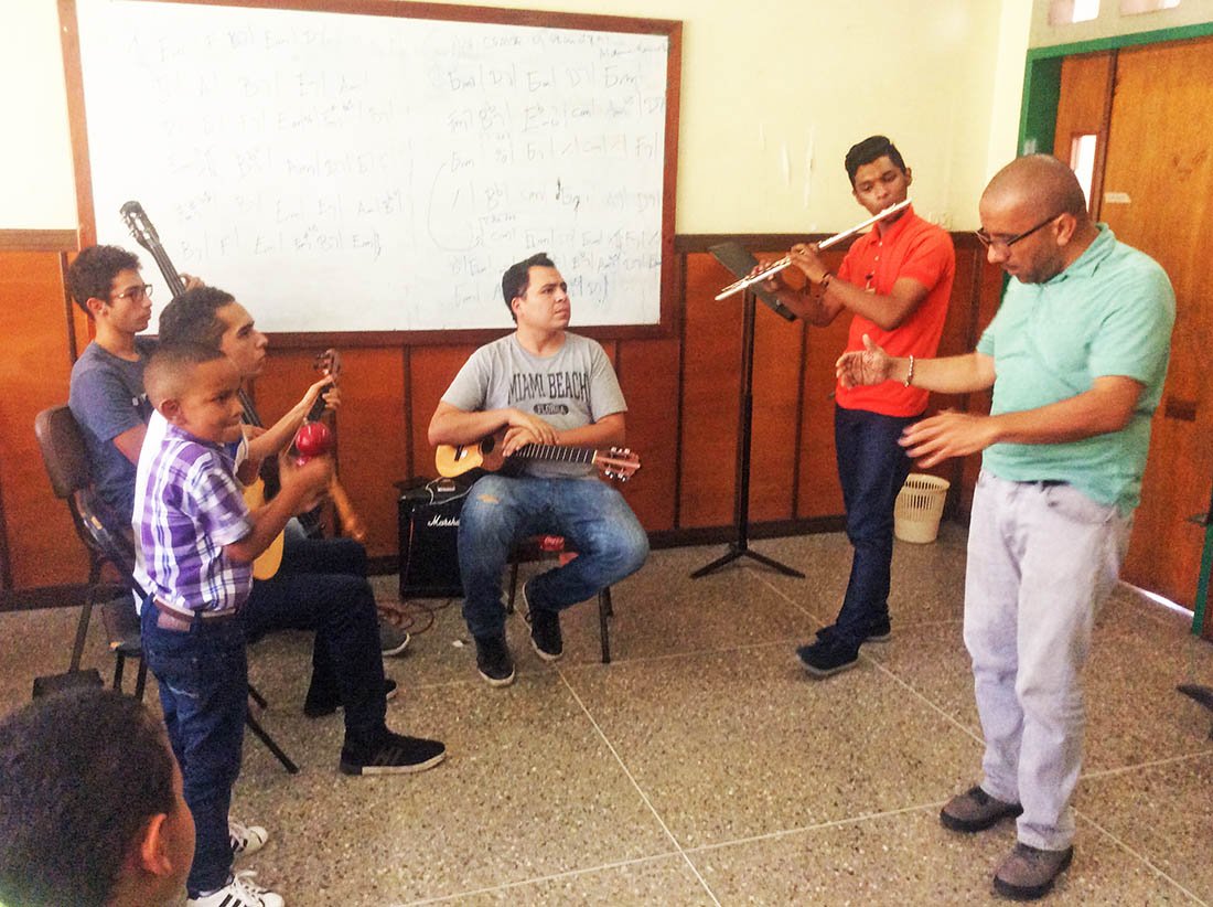 La Academia Internacional “Canta y Toca” culmina ciclo de formación musical