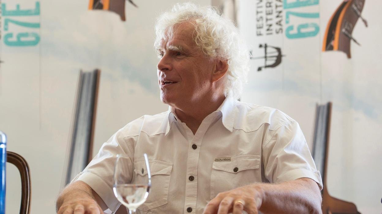 Sir Simon Rattle defiende la educación al público como parte del espectáculo