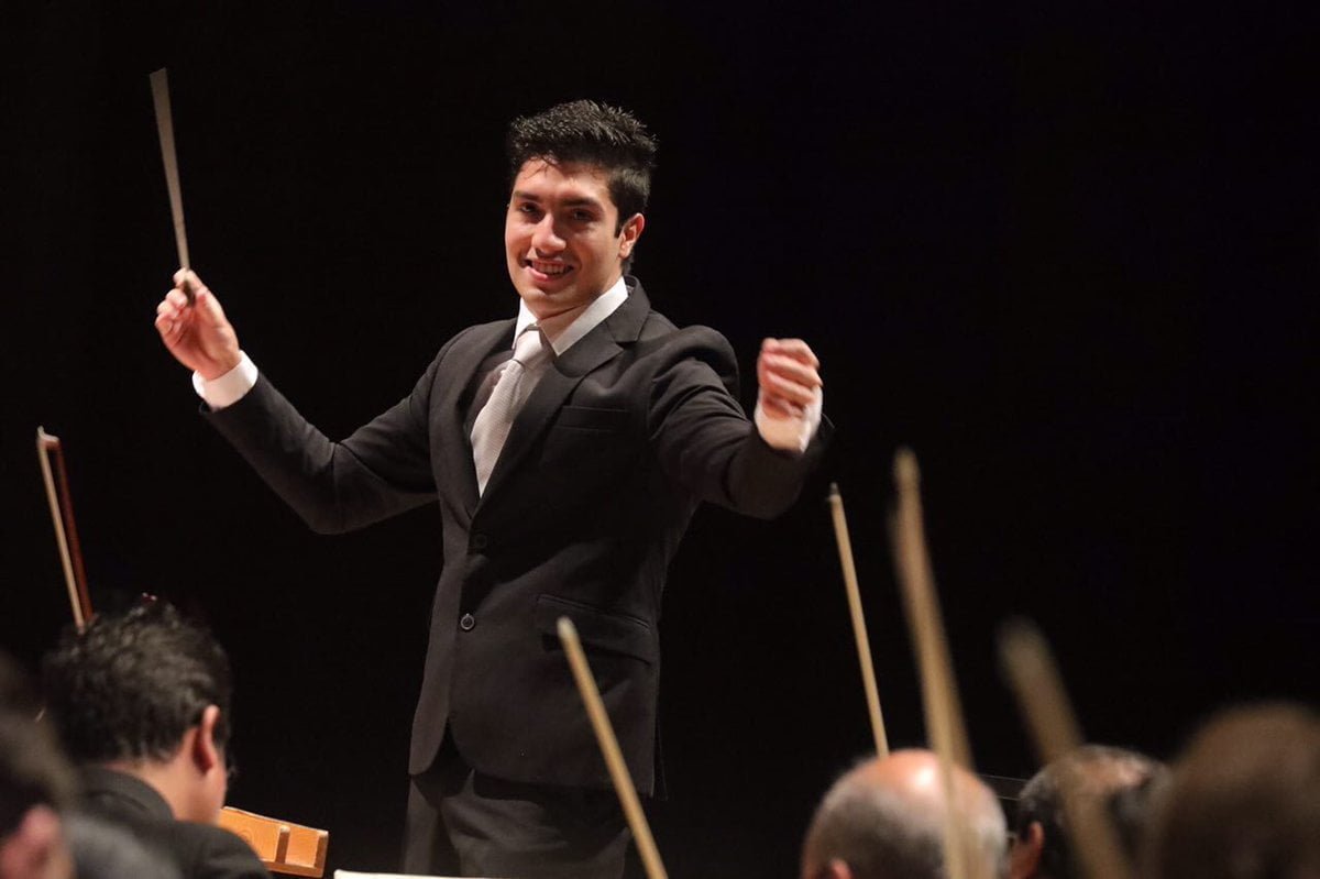 Rodolfo Barráez gana el Premio Internacional de Dirección de Orquesta en México