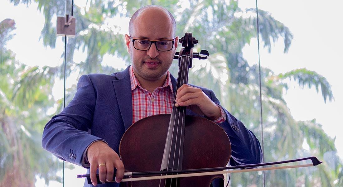 El cellista Benito Liendo alcanzó la cúspide y aún persigue sus sueños
