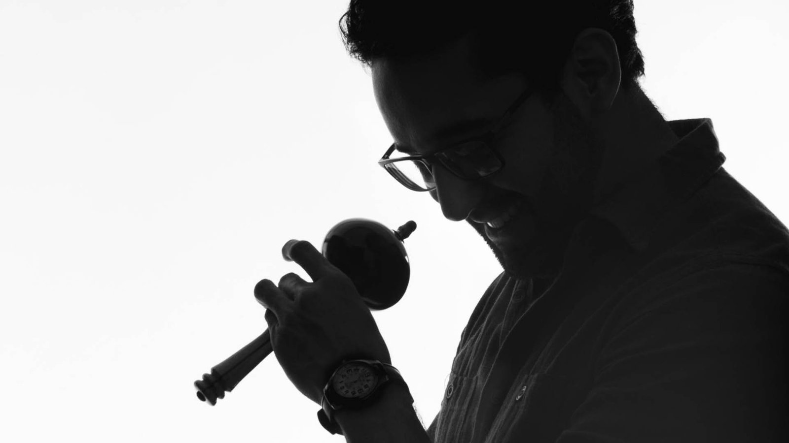 Manuel Rangel presenta el segundo tomo de su original método de maracas venezolanas