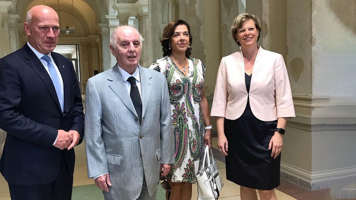 Daniel Barenboim declarado ciudadano honorario de Berlín