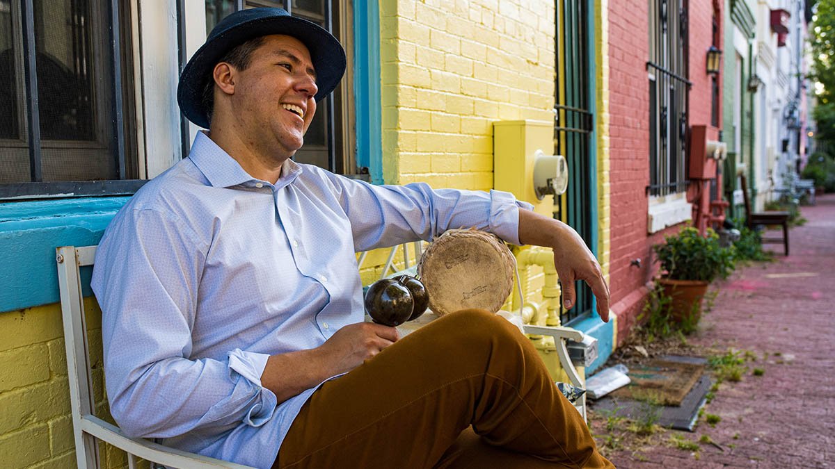 Fran Vielma y su Orquesta de Jazz: Celebrando la Herencia Hispana en Blues Alley