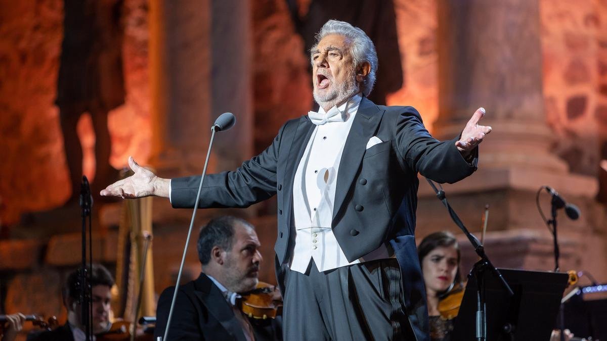 El Tenor Plácido Domingo regresa a Venezuela con su “Tour Internacional 2023”