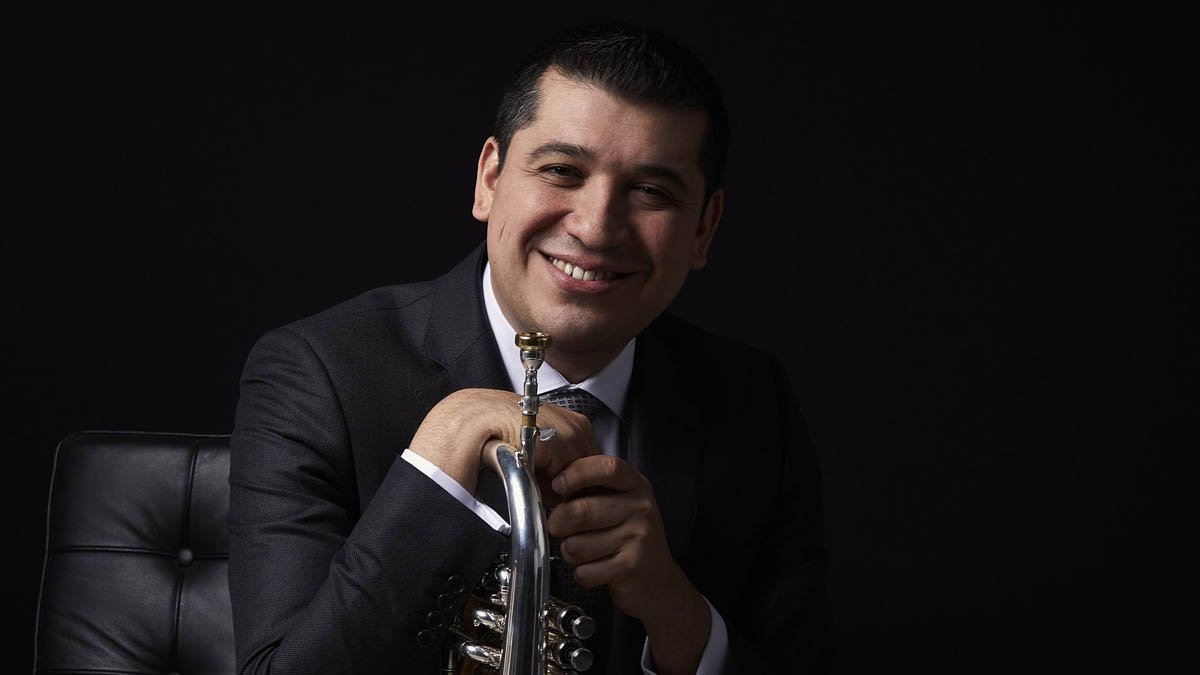 El trompetista venezolano Pacho Flores obtiene tres nominaciones en los Latin Grammy 2023 por su álbum “Estirpe”